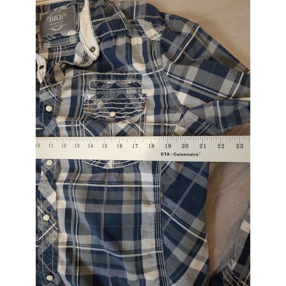 BKE Buckle Athletic Fit Men's SZ LG Blue plaid Pearl Snap button down Shirt - Picture 5 of 10